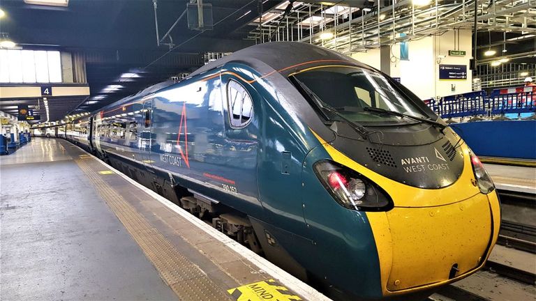 These Avanti Pendolino trains link Euston with Birmingham, Glasgow, Liverpool and Manchester