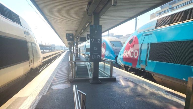 On multiple routes from Paris there is a choice between InOui trains (left) and Ouigo trains (right)