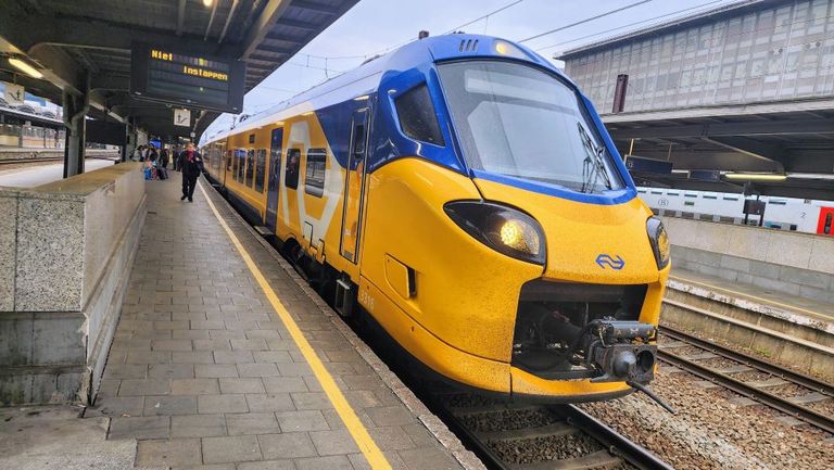 These ECD trains travel on the high speed line between Belgium and The Netherlands, but don't have seat reservations as an option.