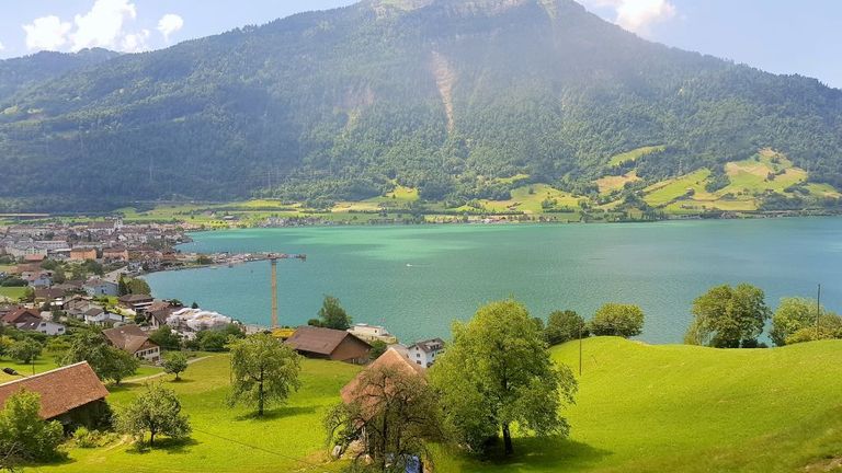The route taken by the EC train on from Zurich makes this route the most scenic option