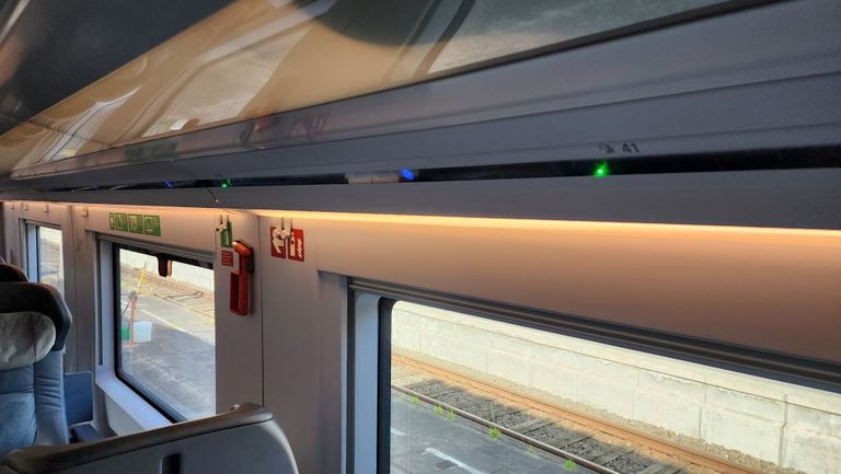Green lights showing this seat is available on the latest type of German ICE trains.